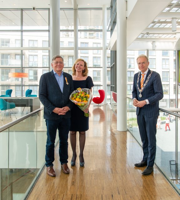 De heer en mevrouw Keunen en burgemeester De Lange